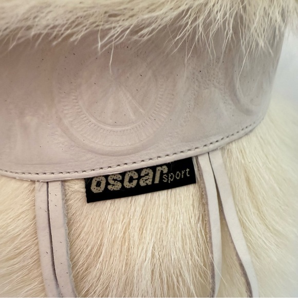 Oscar Sport White Fur Boots - Picture 10 of 14